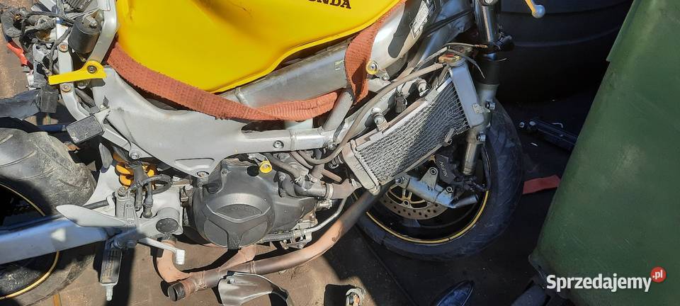Honda vtr1000f na części silnik Poniec sprzedam