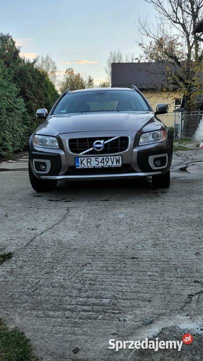 Volvo xc70 24d D5 185 lakier metallic świętokrzyskie Cudzynowice