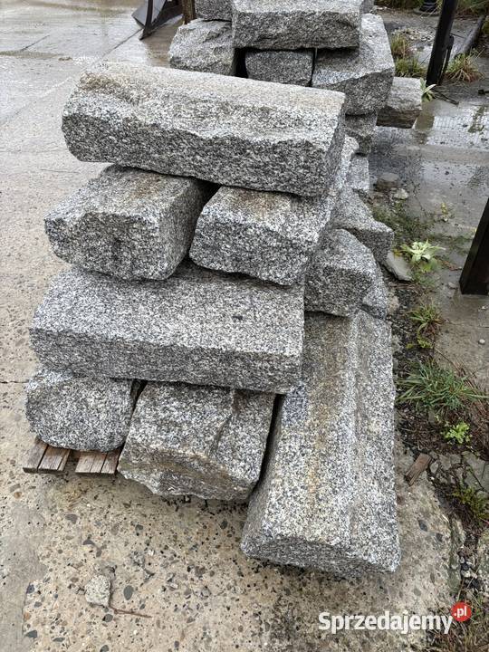 Słupek Geodezyjny Graniczny betonowy z Tomaszów Lubelski sprzedam