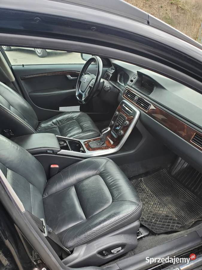 Volvo XC70 30 T6 LPG Rok produkcji 2015 Łomża