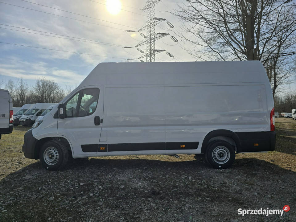 Fiat Ducato MAXI Furgon L4H3 2025 22 180 15m3 wielofunkcyjna kierownica Warszawa