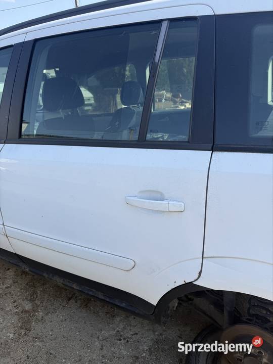 Drzwi lewe tył Opel zafira B y474 Części samochodowe Ostrów Wielkopolski sprzedam