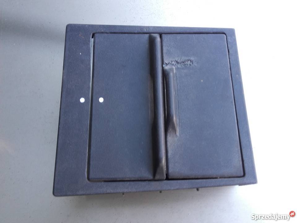 Popielniczka W124 Rok produkcji 1987