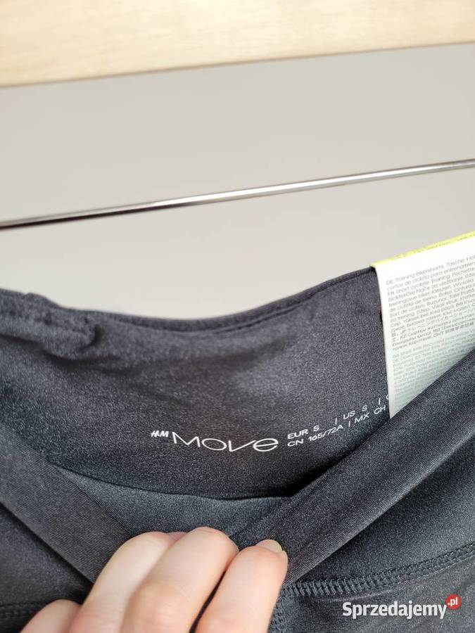 Czarne krótkie spodenki legginsy biker shorts