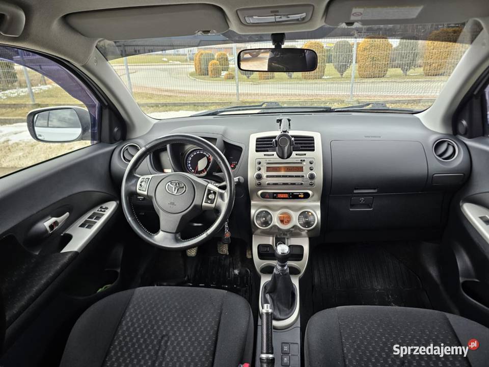 Toyota Urban Cruiser 14 D4D 90 2009 centralny zamek Sanok