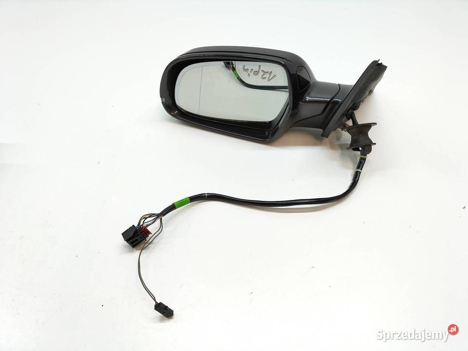 LUSTERKO LEWE 12PIN EUROPA LZ7L Audi A4 IV