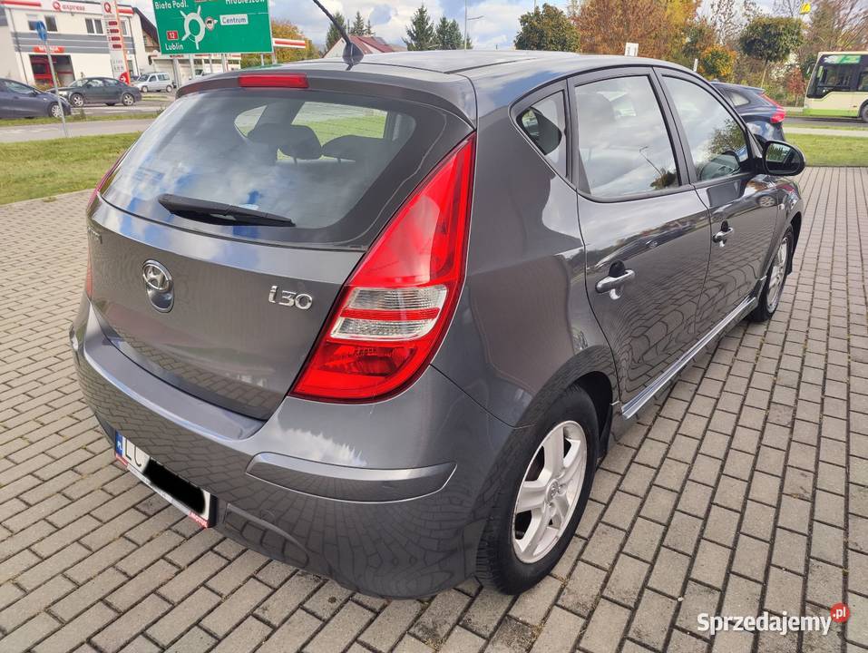Hyundai i30 16 CRDI 90 Klima Ładny Lift 2011r centralny zamek Chełm sprzedam