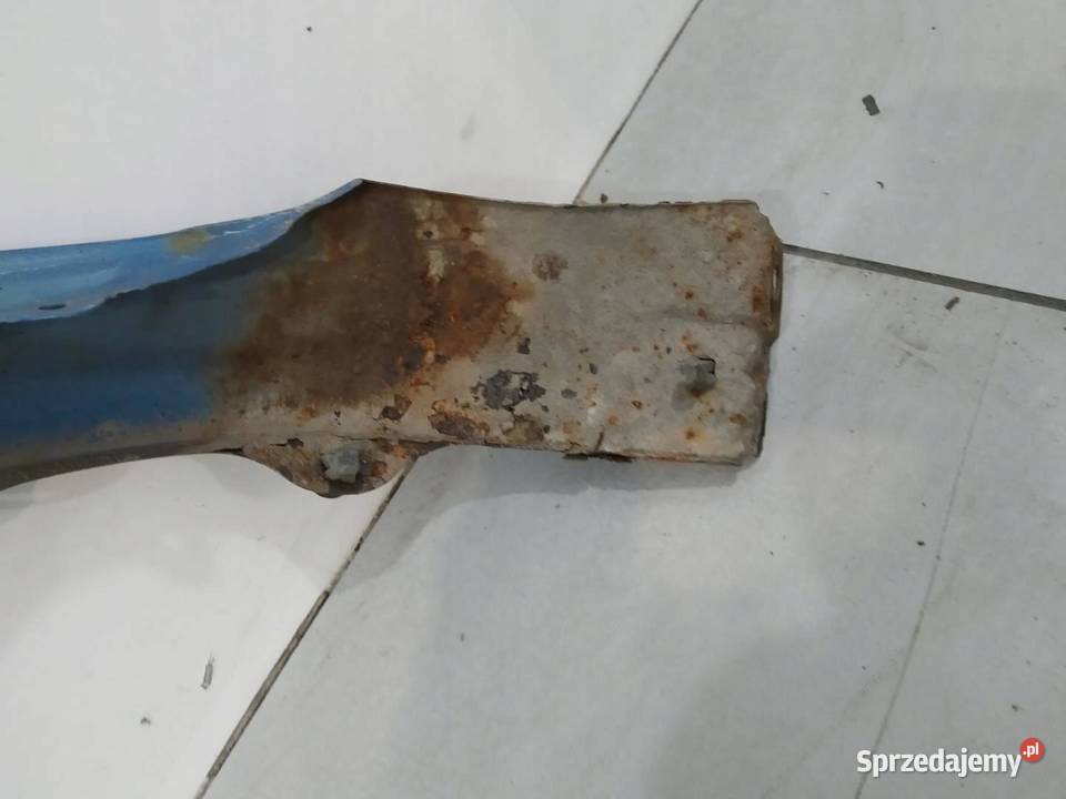 BŁOTNIK PRAWY PRZÓD LIFT Toyota Yaris I 19992005 świętokrzyskie