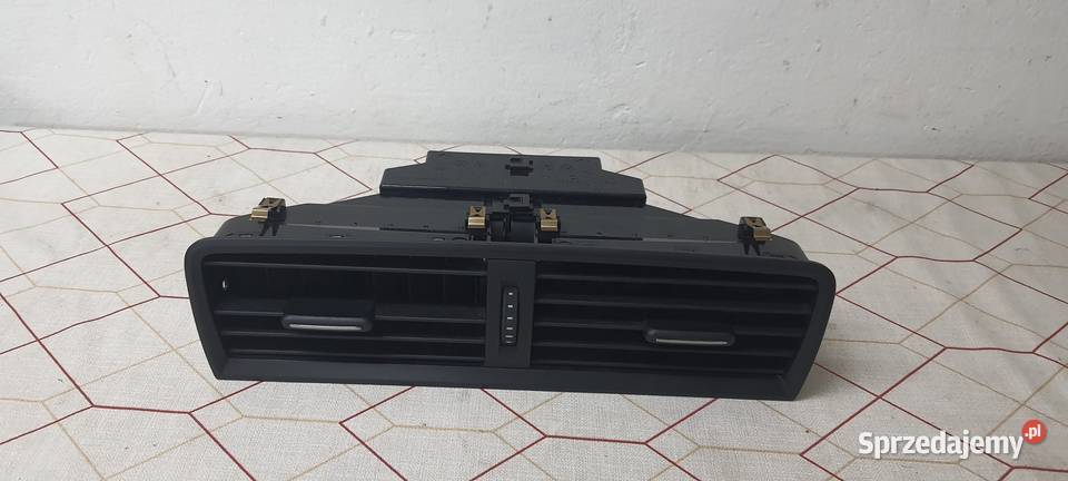 Fabia III Kratka Nawiewu Środkowa 6V0820951B Nowa Sól