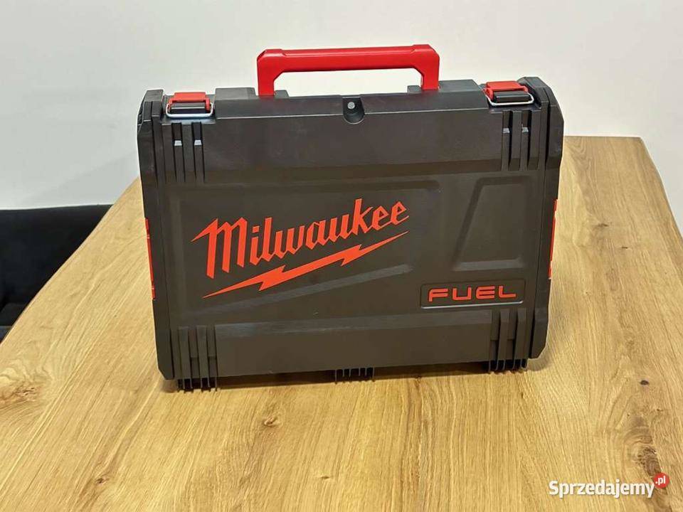 MILWAUKEE bezprzewodowy klucz udarowy 12 M18 sprzedam