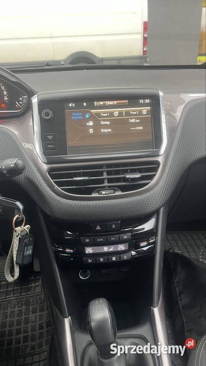 Peugeot 2008 16 120 Podgrzewane Fotele Panorama brązowy Stalowa Wola