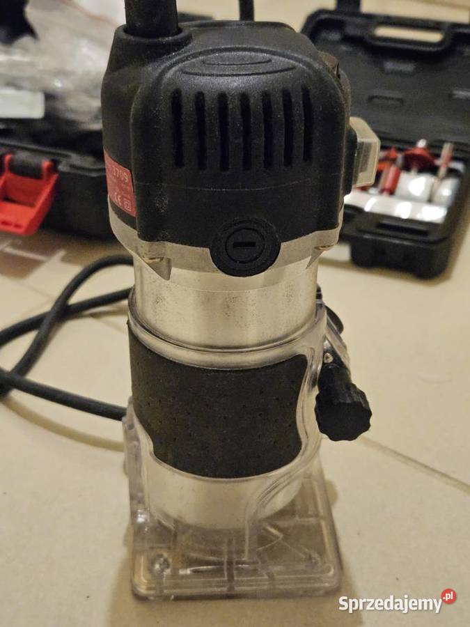 Frezarka górnowrzecionowa do drewna 800W frezy Frezarki Lublin