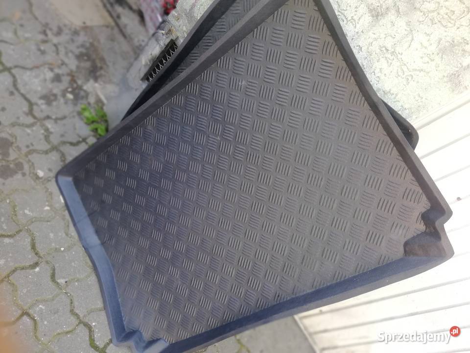 mata do bagaznika vw golf IV 34drzwiowy