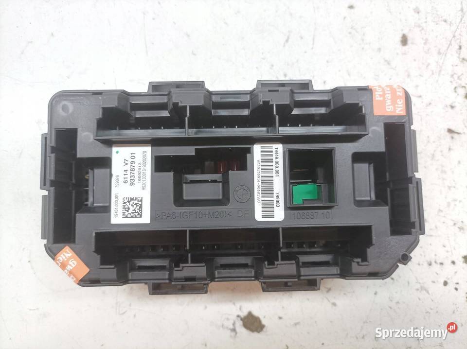 SKRZYNKA BEZPIECZNIKÓW 9337879 16 B 136 Bmw