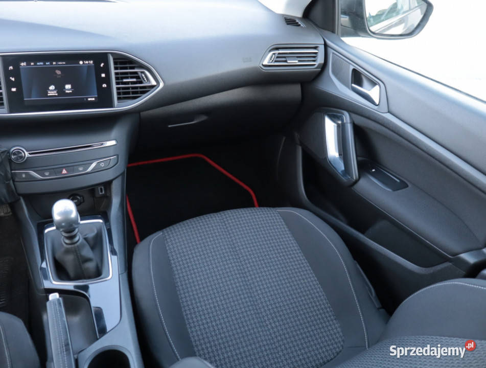 Peugeot 308 15 BlueHDi Lublin