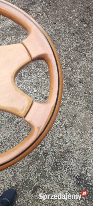 Kierownica drewniana zdemontowana z BMW E36 osobowe śląskie Piasek