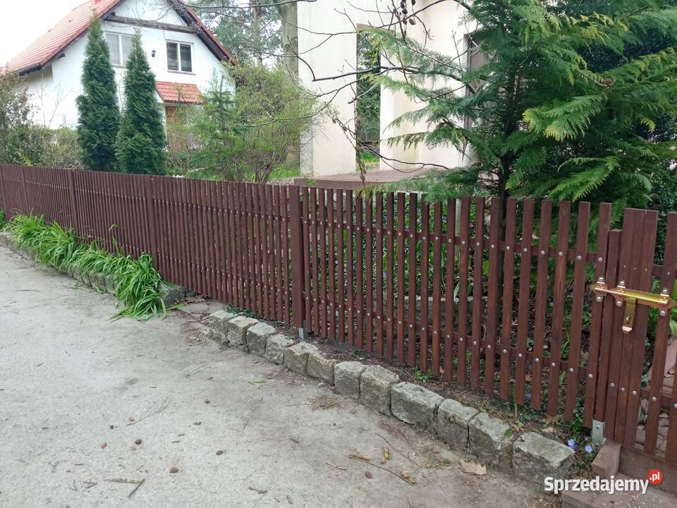 Prosty Płot sztachetowy