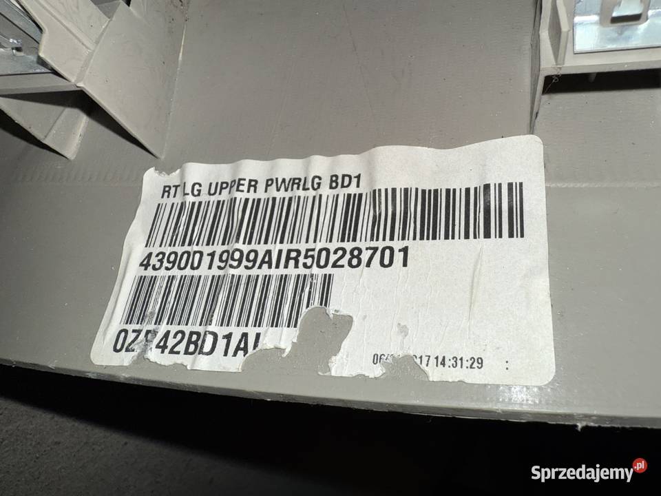 Osłona wewnętrzna tylnej klapy Dodge Grand Kolbuszowa Dolna