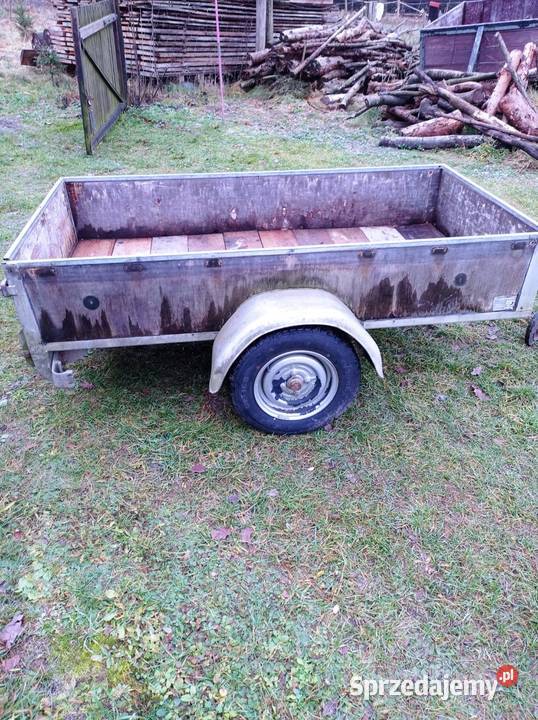 Przyczepka samochodowa 1200 towarowe Lubycza Królewska sprzedam