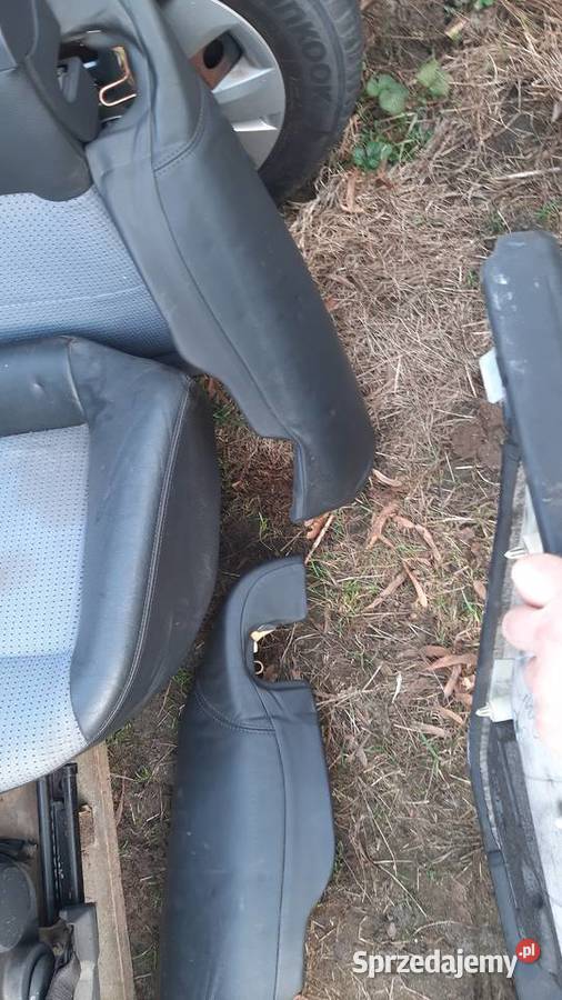 komplet foteli fotele boczki półskóra Opel Części samochodowe Dębno