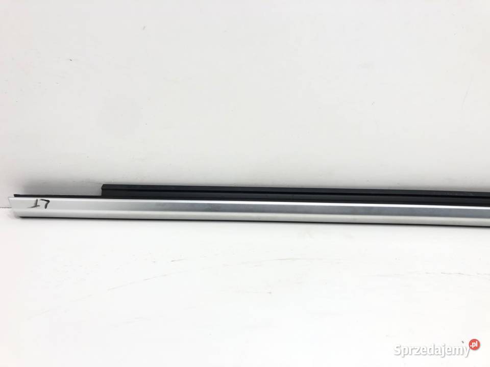 LISTWA ZGARNIAJĄCA TYŁ LEWA CHROM BMW F34 osobowe Listwy