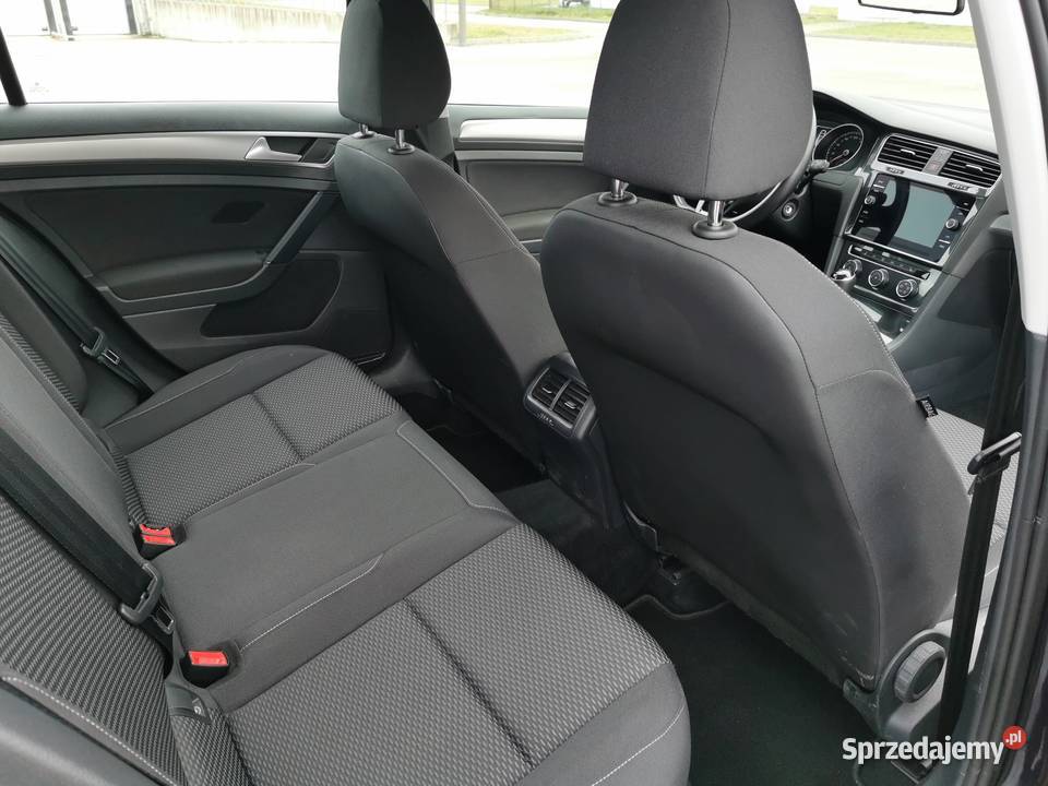 Golf ładny stan Marki