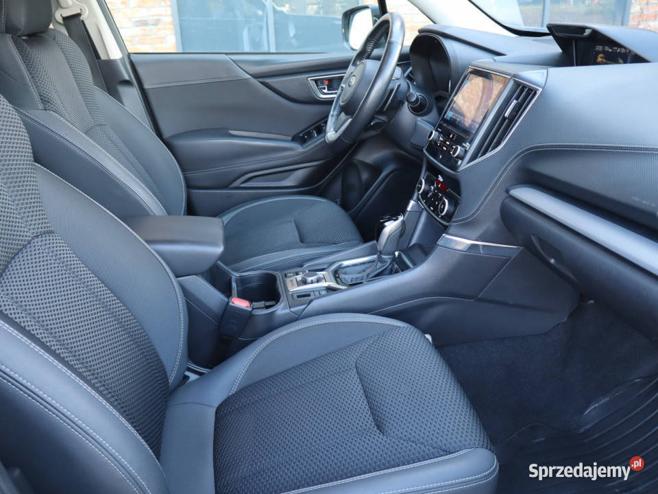 Subaru Forester 20 eBoxer MHEV wielofunkcyjna kierownica Piaseczno