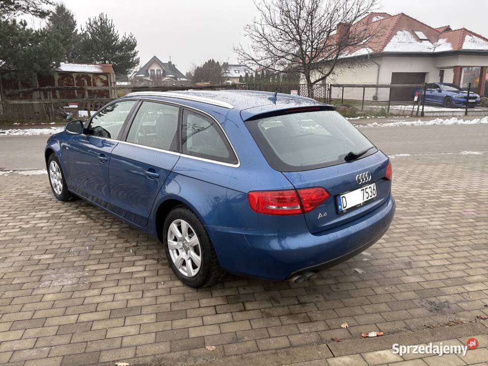 Audi A4 B8 20tdi 140 kombi klima navi czujnik parkowania dolnośląskie Jelcz-Laskowice sprzedam