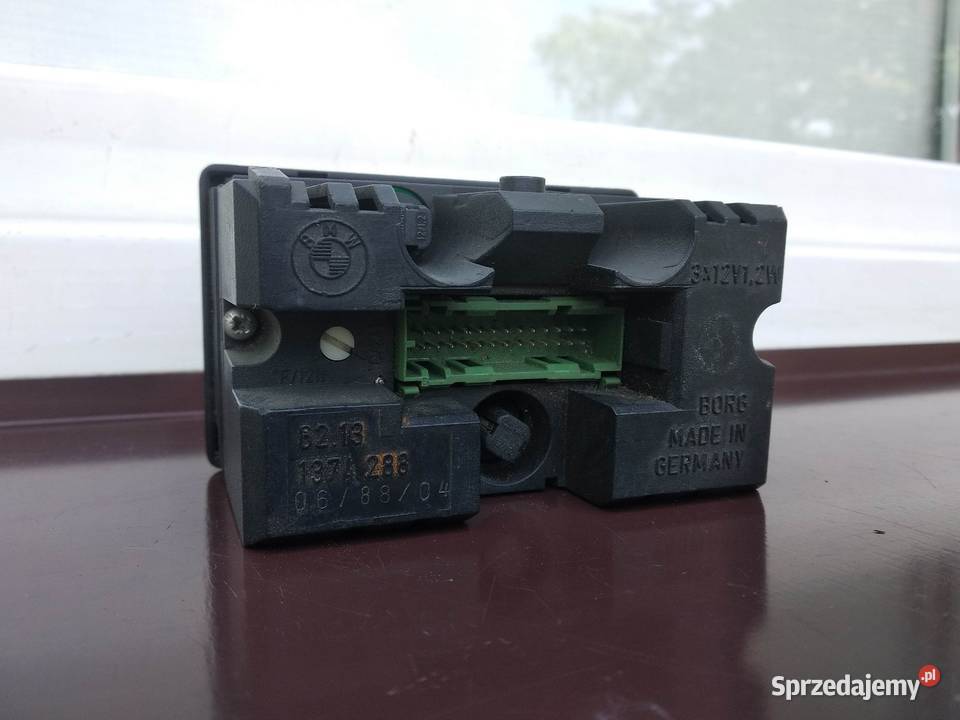 BMW E34 komputer pokładowy wyświetlacz OBC Sieradz