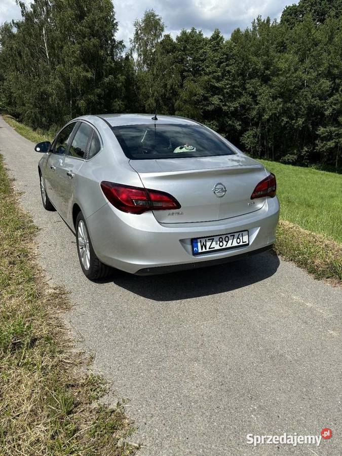 Opel Astra J sedan Salon Polska CD Zabratówka