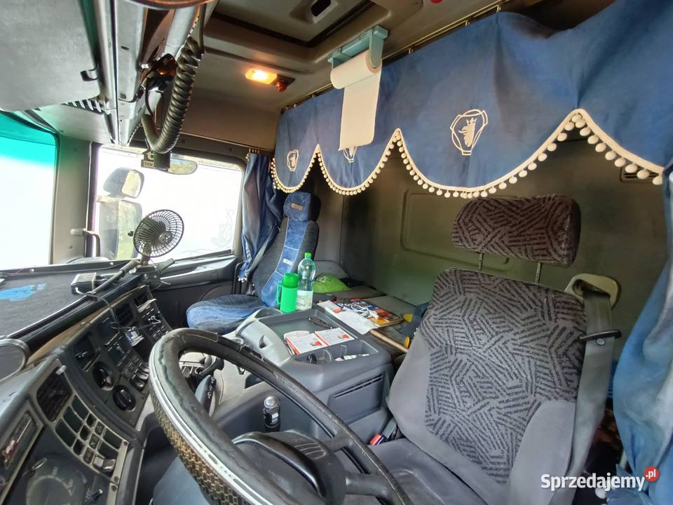 Scania Seria 4 P94D 260