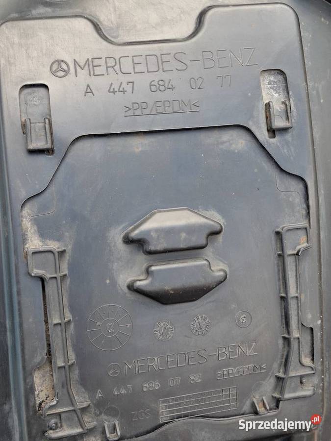 MERCEDES VITO VKLASA W447 NADKOLE PRAWY PRZÓD Bieleń