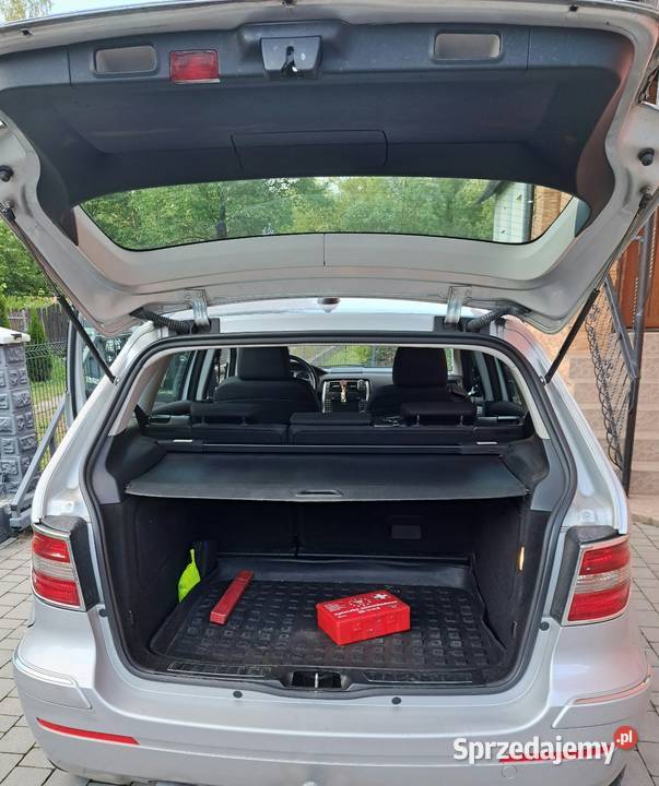 Mercedes B180 Łącko