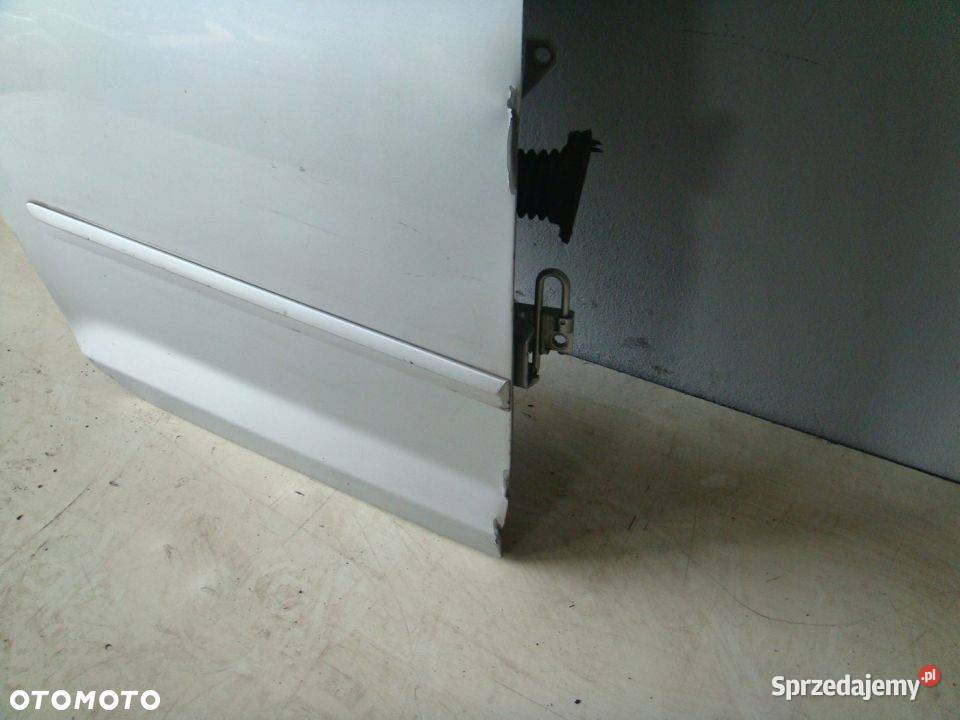 DRZWI PRAWY TYŁ TYLNE VW GOLF PLUS 2010 osobowe świętokrzyskie Włoszczowa sprzedam