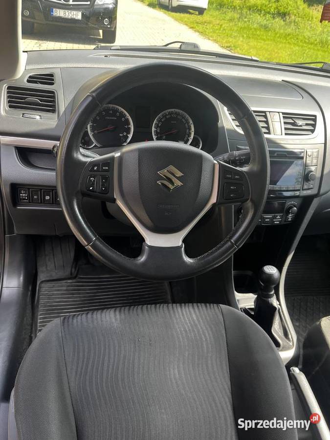 Suzuki Swift 12 Benzyna 2011r podlaskie