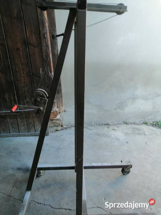 Żurawpodnosnik warsztatowy