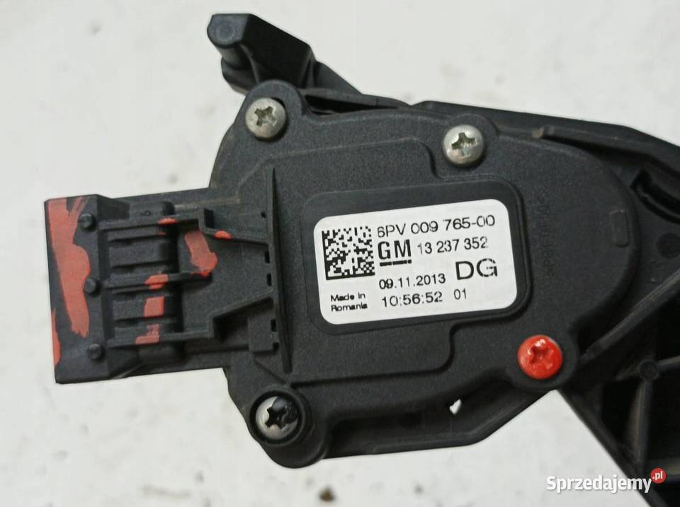 PEDAŁ POTENCJOMETR GAZU 13237352 20 D Opel