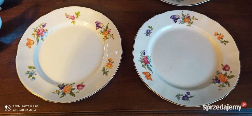 Talerzyk ArabiaMade in Finlland W kolorze ecru Porcelana i szkło Gdańsk