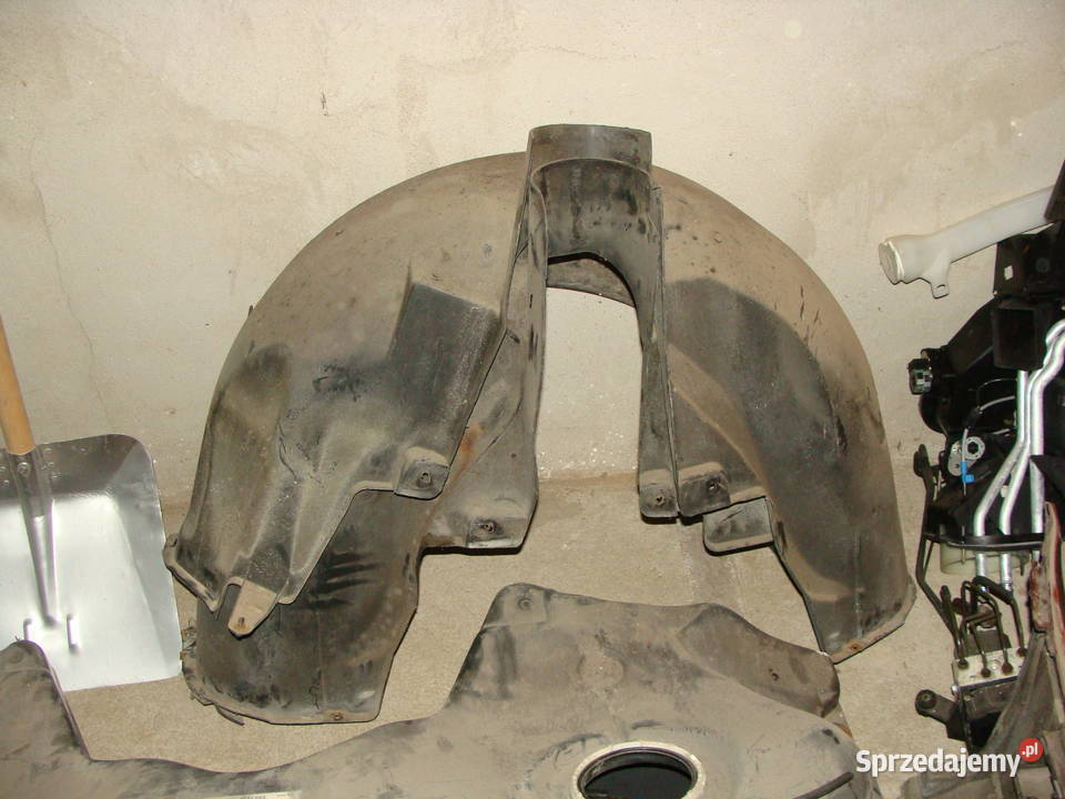 Nadkola nadkole lewe prawe BMW E39 sedan kombi osobowe Wieluń sprzedam