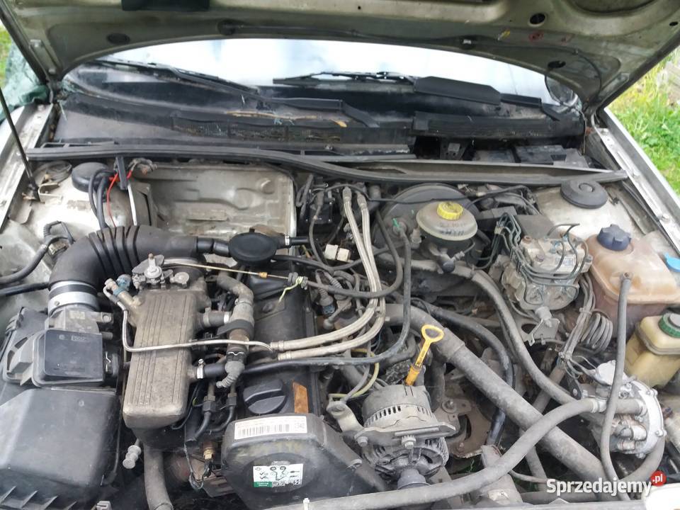 Audi 80niedokończony projektocal przed złomem 115KM Kraków sprzedam