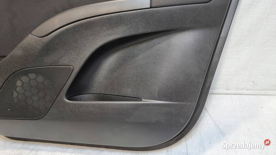 Opel Meriva B lift boczek tapicerka drzwi prawy Tapicerki samochodowe sprzedam
