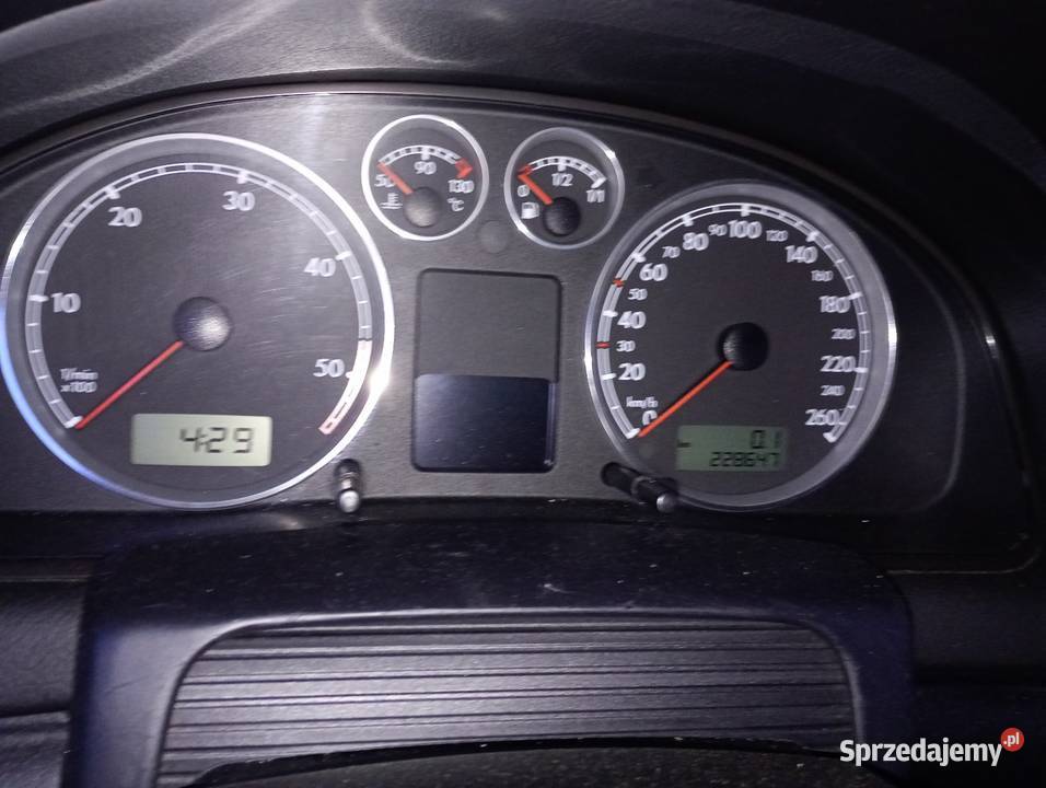 Passat B5 19 130 04r 6 biegów 22000 1900cm3 Łódź