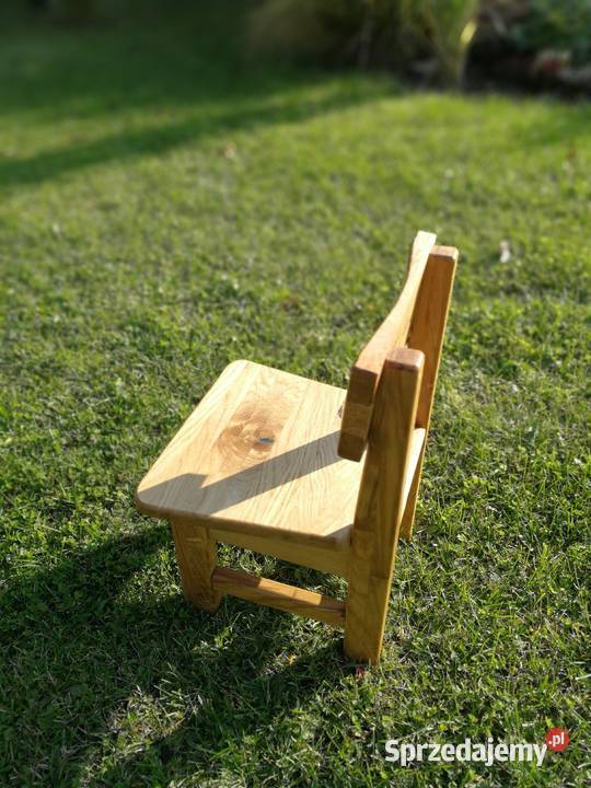 Krzesełko drewnianedębowe kilkuletniego dziecka Radków