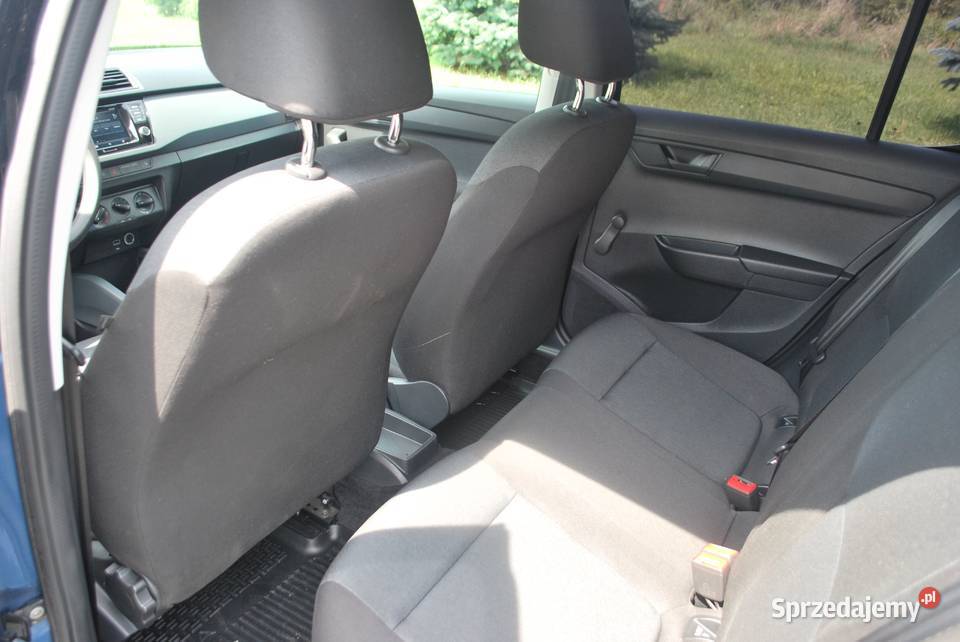 Skoda Fabia 10 MPI Klima Grzane Fotele Czujniki
