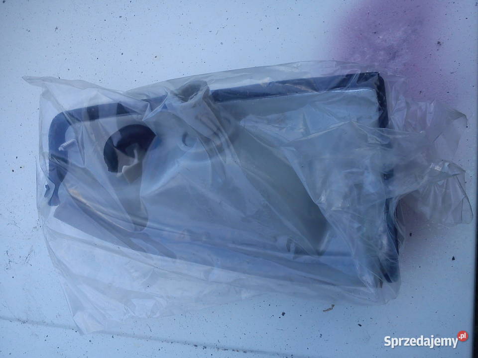 Nissan micra lampa poz prawa Prawe