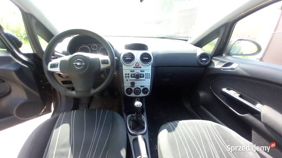 Sprzedam Opel Corsa benzyna 2009 uszkodzony Morąg sprzedam
