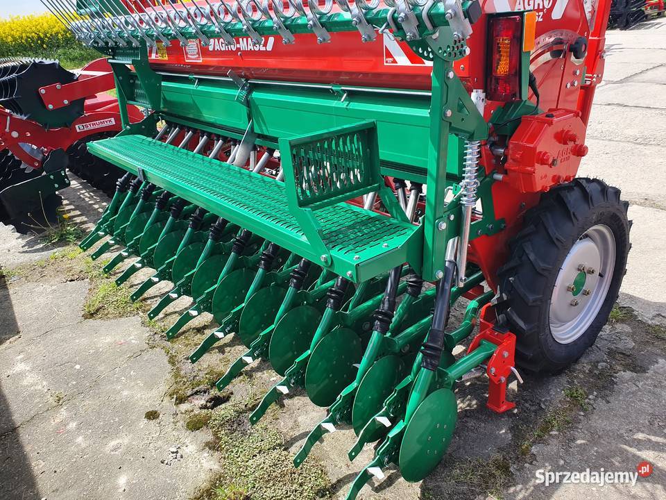 Siewnik zbożowy SR Agromasz wielkopolskie Przedecz