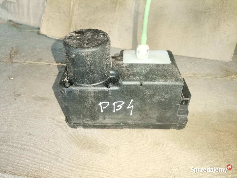 Pompka Zamka Centralnego Volkswagen Passat B4 Wisznice