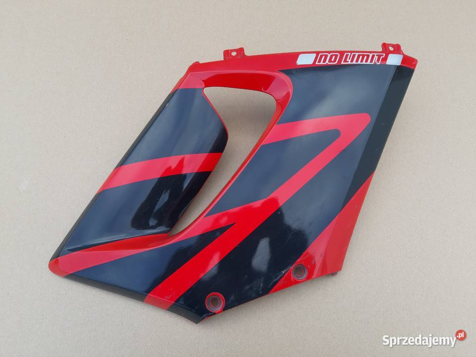HONDA CBR 125 OWIEWKA BOCZNA PRAWA OSŁONA