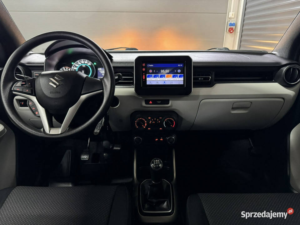 Suzuki Ignis 4x4 90tyśkm oryginał zero korozji podgrzewane fotele Chechło